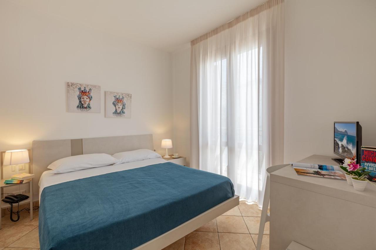 Triple Room,1153968276:JPEG
